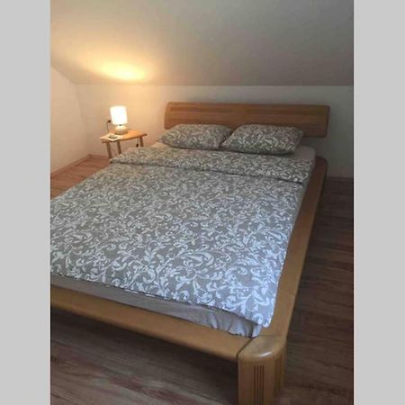 Haus Mit 3 Schlafzimmer Und Garten Amstetten Dış mekan fotoğraf